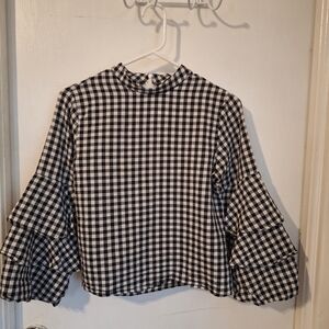 ZARA Gingham Top with Ruffle Sleeves SZ Small